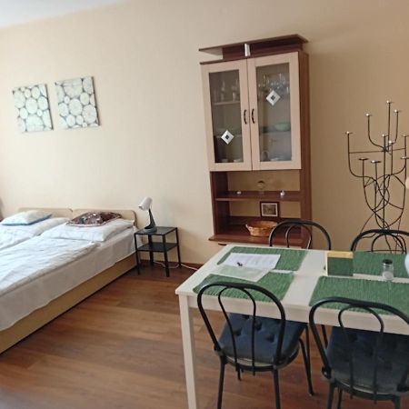 Green Belt Apartmann Budapest Luaran gambar