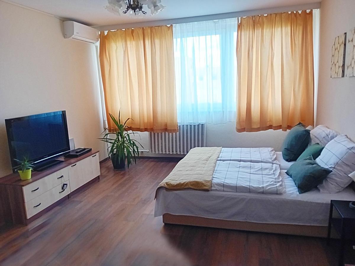 Green Belt Apartmann Budapest Luaran gambar